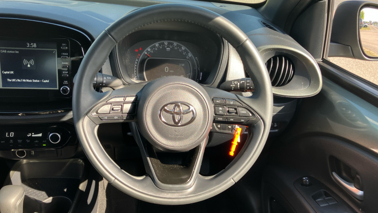 Toyota Aygo X 1.0 VVT-i Edge 5dr Auto Petrol Hatchback